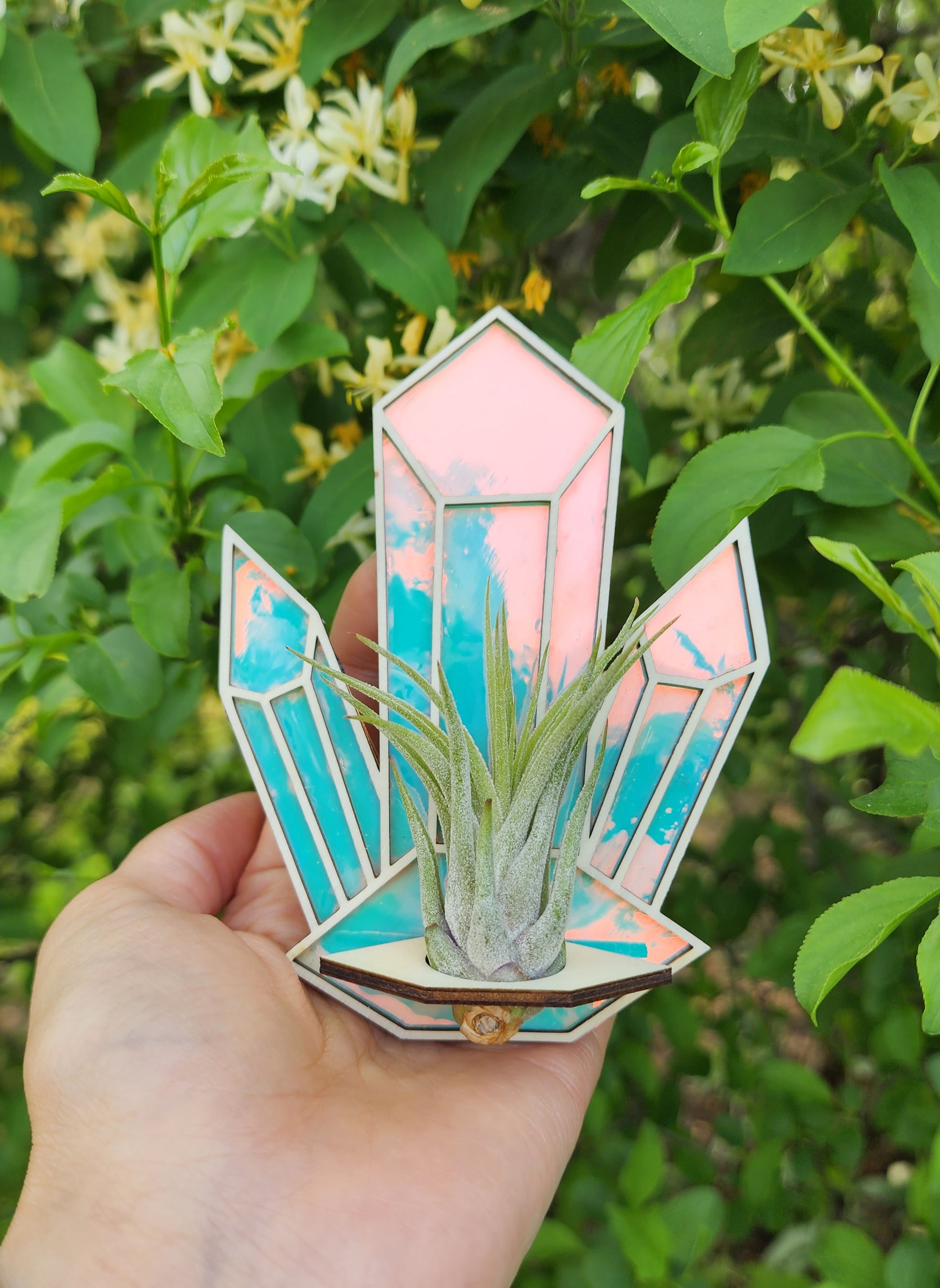 Crystal Air Plant Holder | Aura Air Plant Holder | Lumen Alchemy